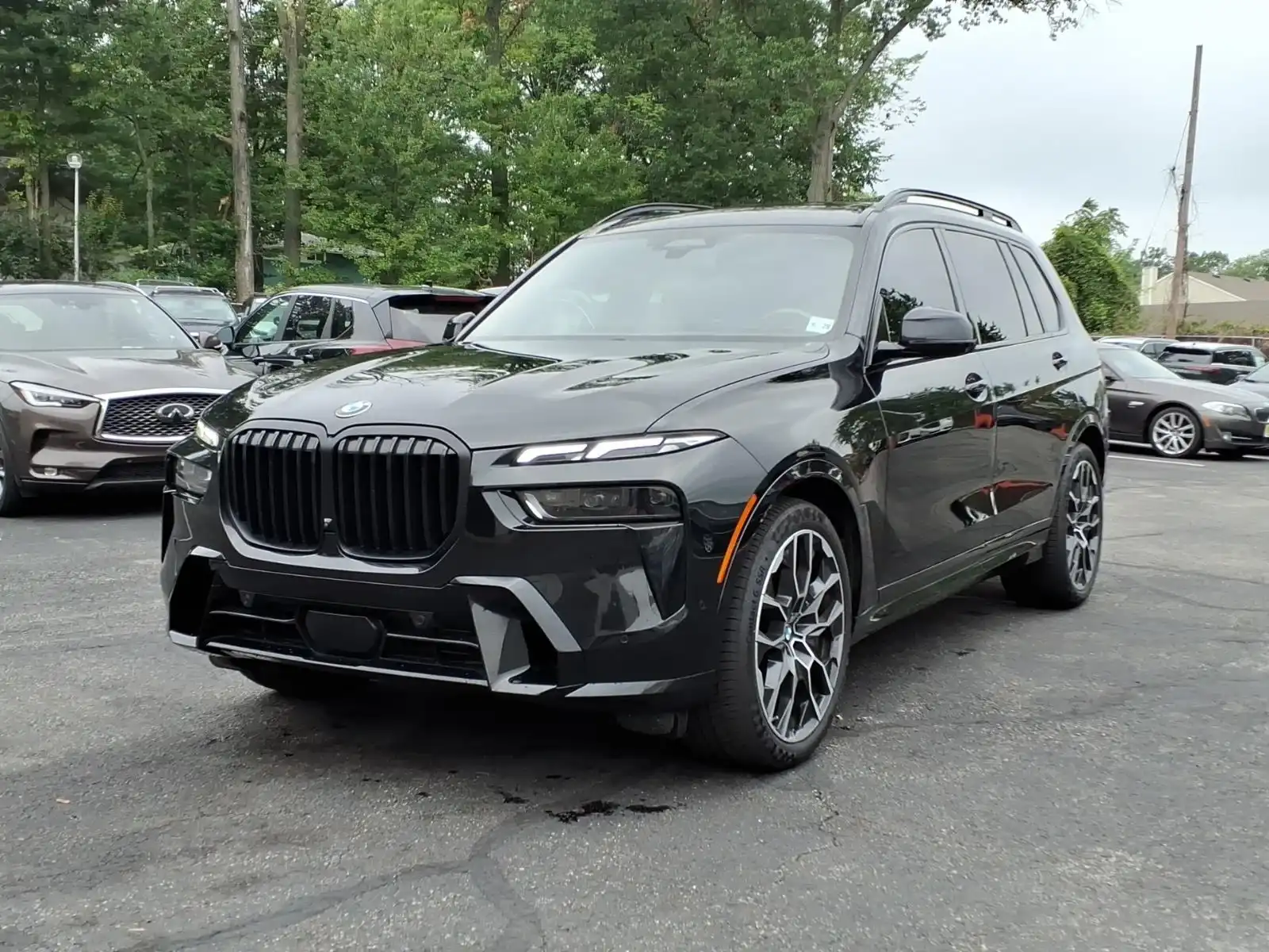 2024 BMW X7 xDrive40i's photo