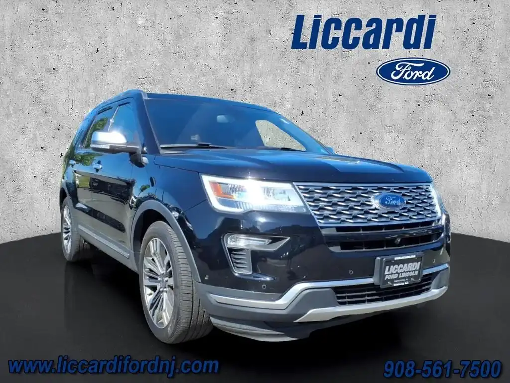 2018 Ford Explorer Platinum 4WD's photo