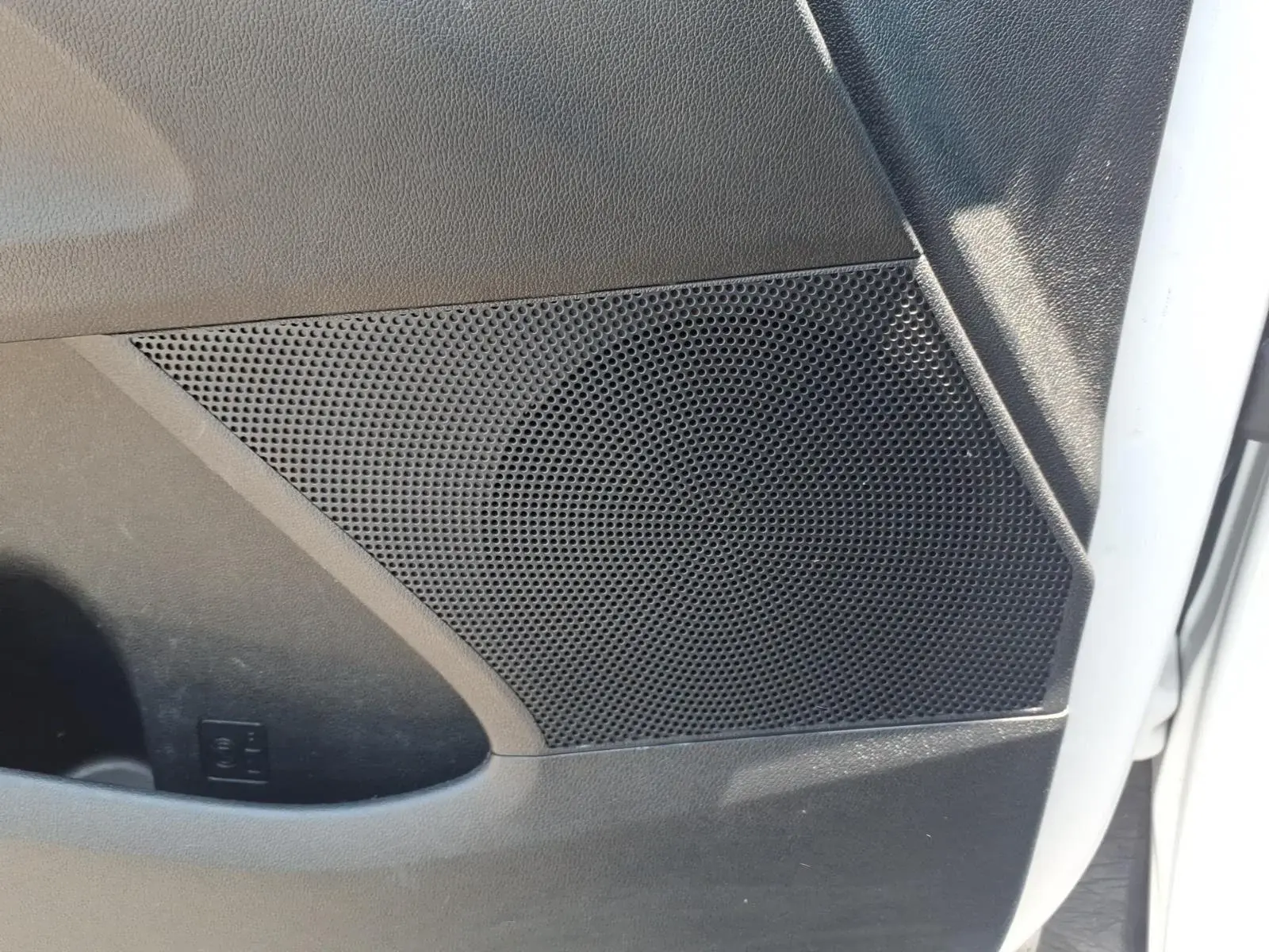 2023 Kia Sorento LX Auto photo 4