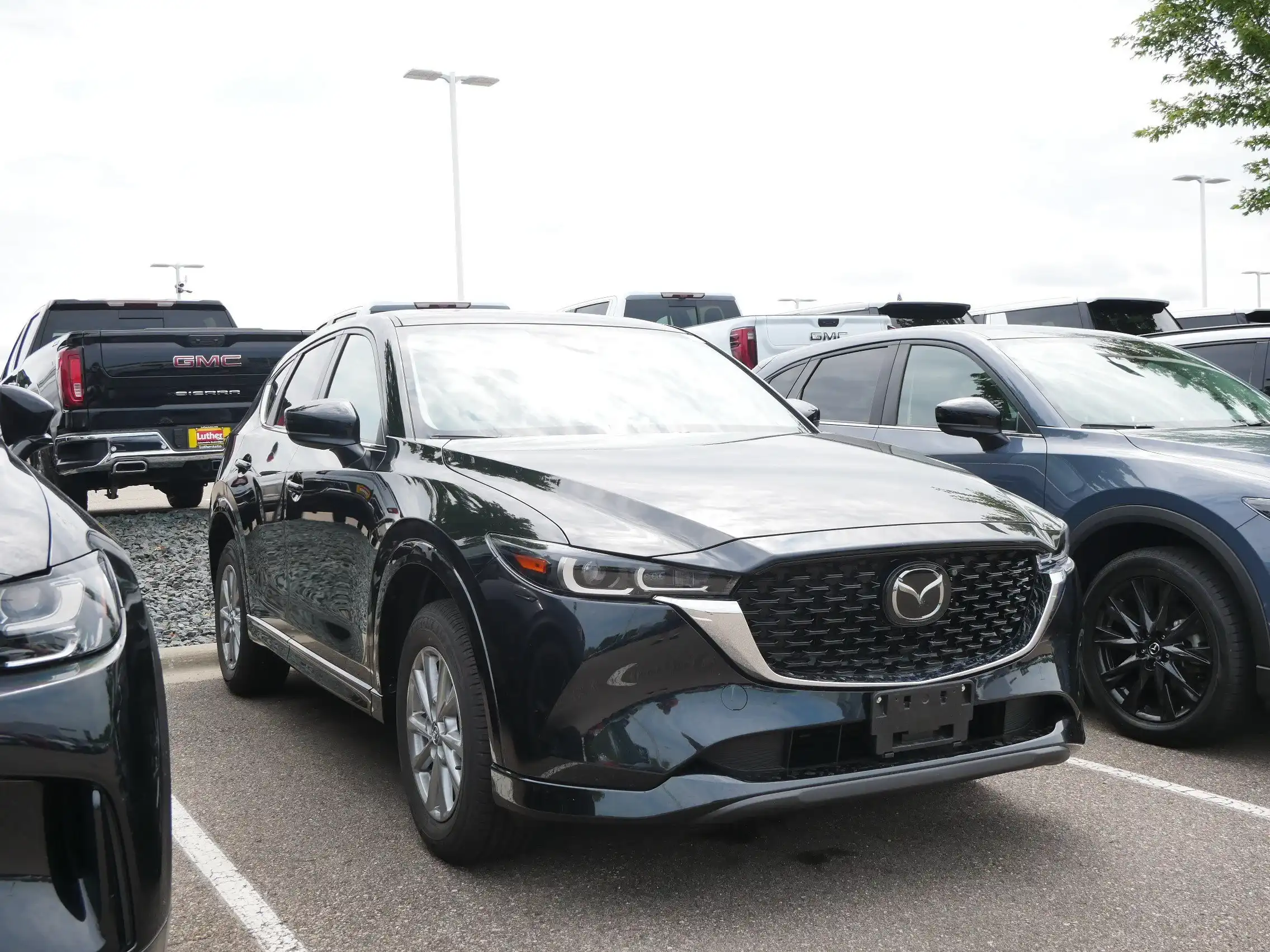 2025 Mazda CX-5 S Preferred package Auto AWD's photo