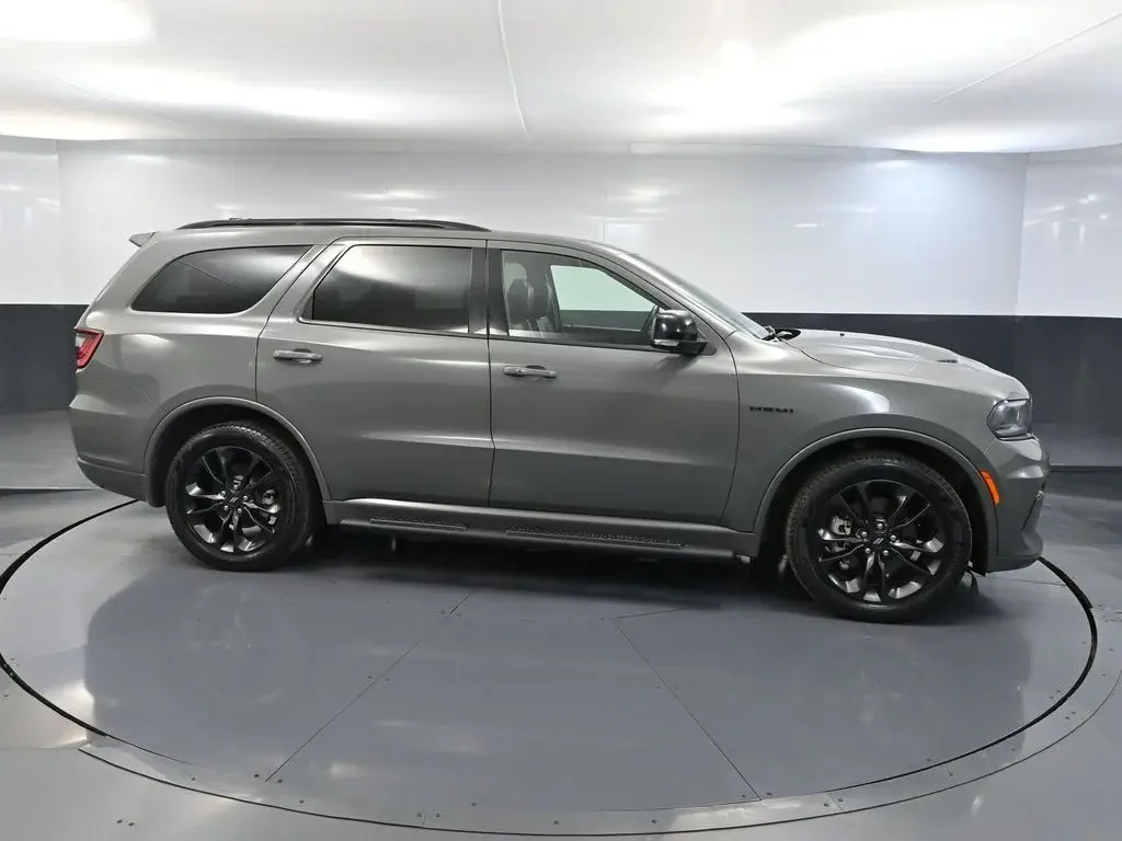 2024 Dodge Durango R/T AWD Plus photo 3