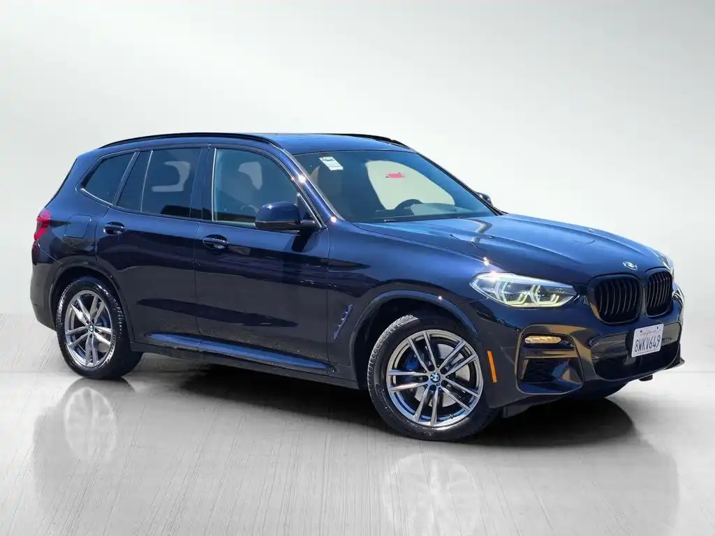 2021 BMW X3 M40i's photo