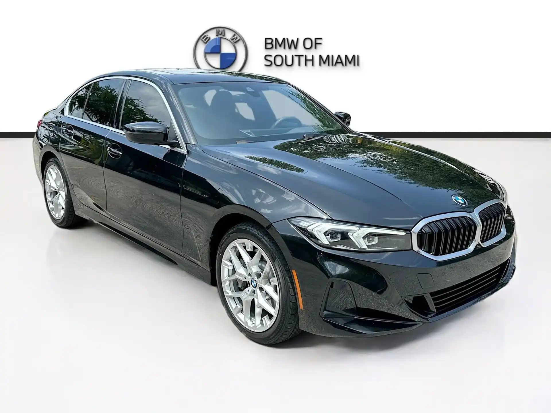 2025 BMW 3 Series 330i Sedan's photo