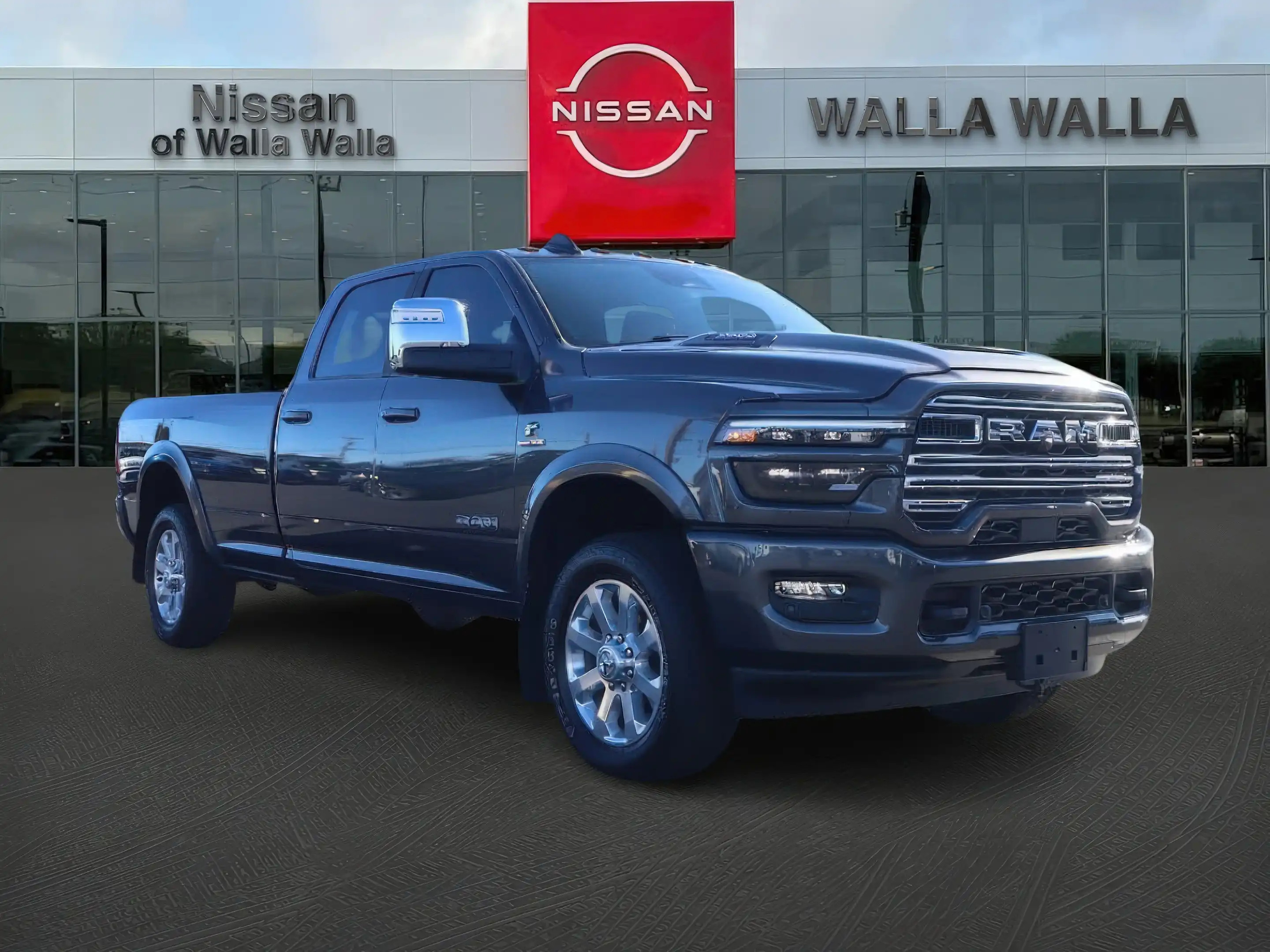 2025 RAM 3500 Laramie 4X4 Crew Cab LWB's photo