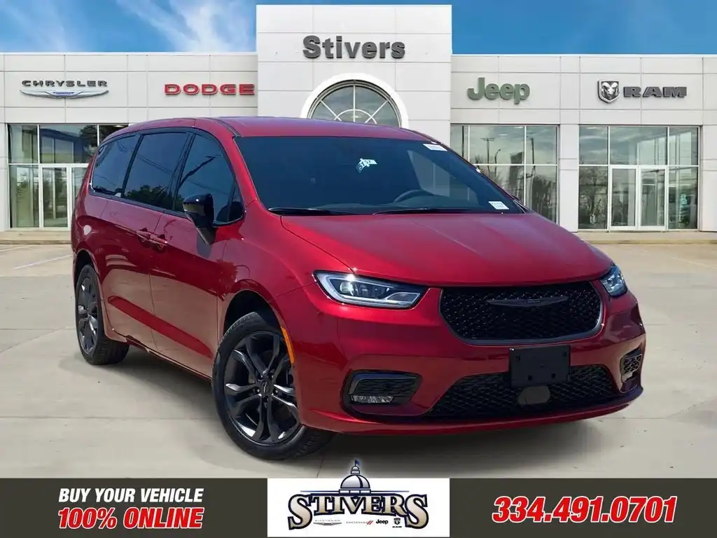 2026 Chrysler Pacifica Select AWD's photo