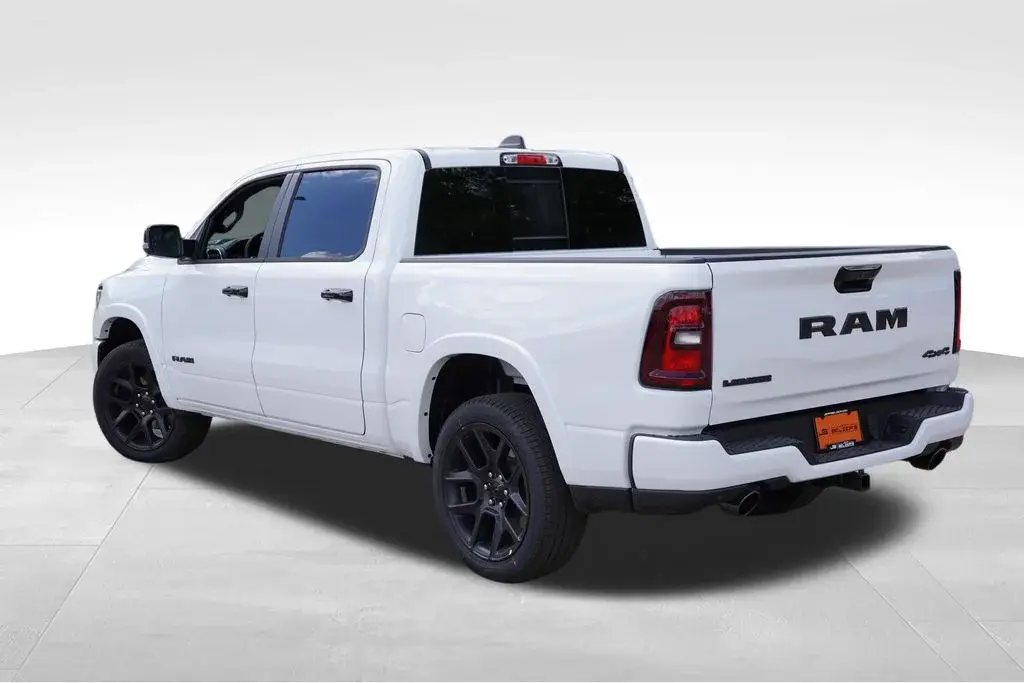 2026 RAM 1500 Laramie 4WD Crew Cab 5'7 photo 5