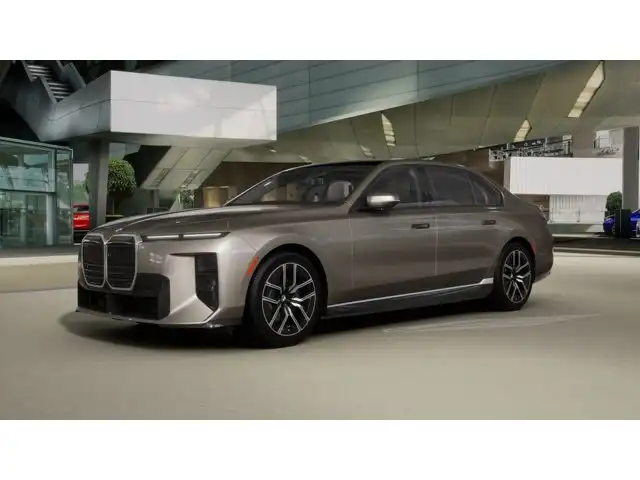 2027 BMW i7 xDrive50 Sedan's photo