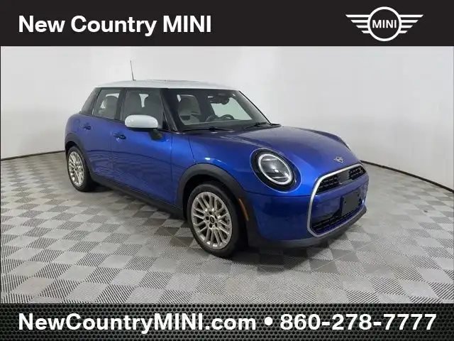 2026 MINI Hardtop Cooper S Signature's photo