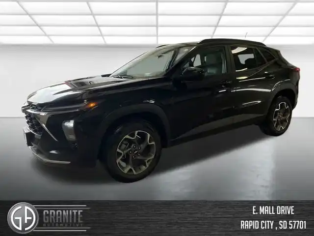 2025 Chevrolet Trax LT's photo