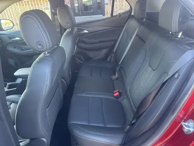 2024 Buick Encore GX Avenir photo 5