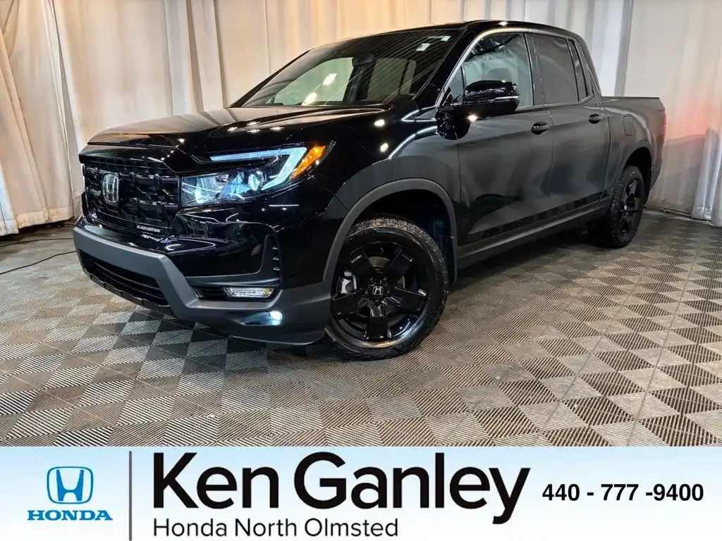 2025 Honda Ridgeline Black Edition's photo
