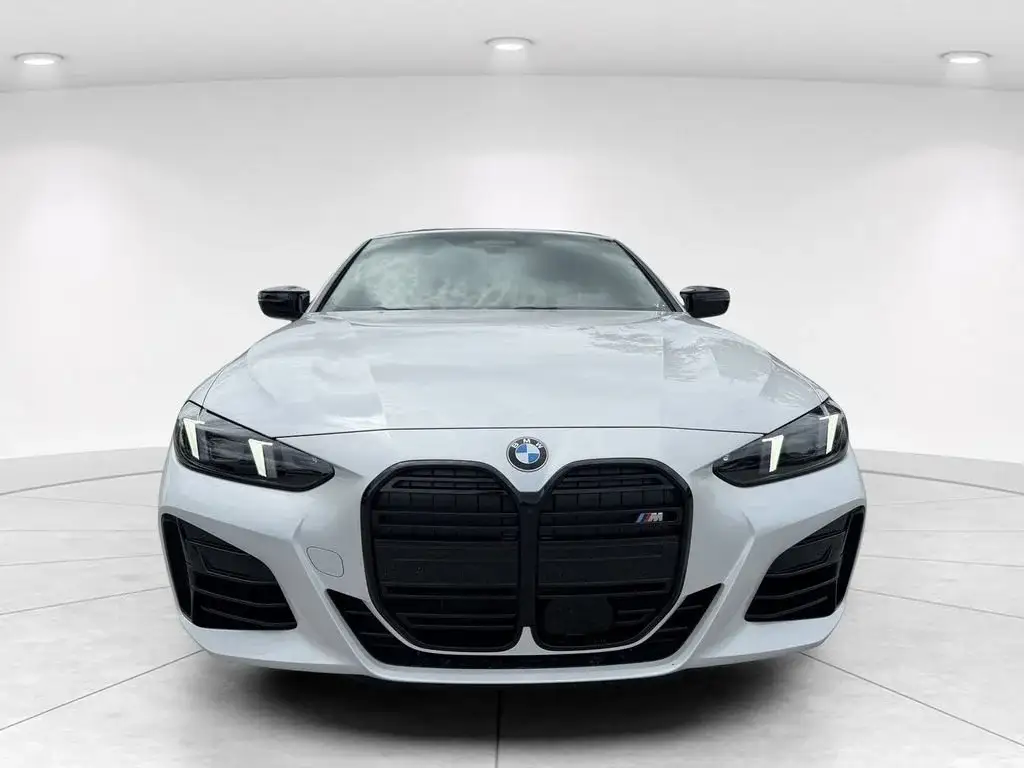 2027 BMW 4 Series M440i Convertible xDrive photo 1
