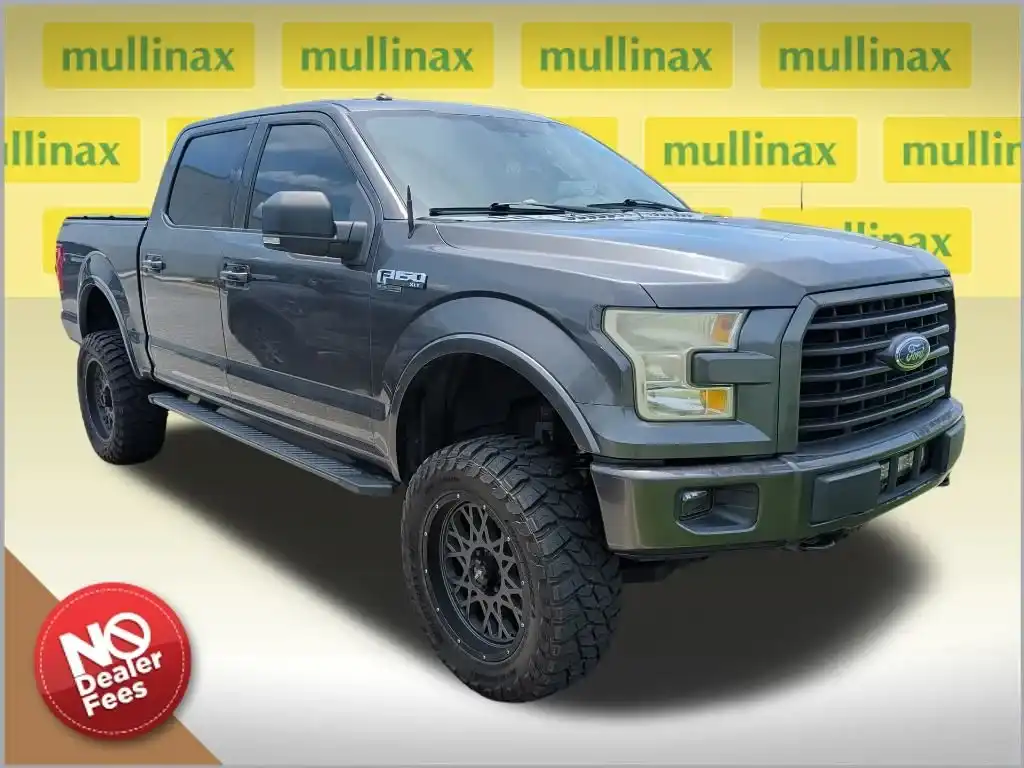 2015 Ford F-150 XLT 4x4 SuperCrew 145 in's photo