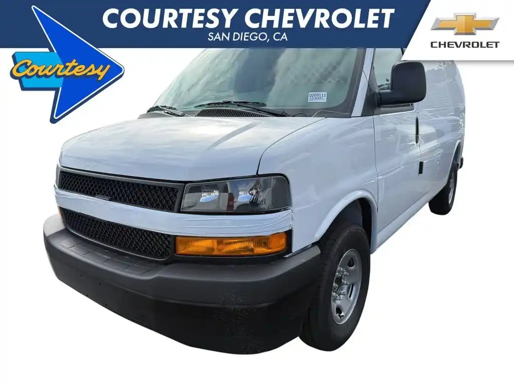 2026 Chevrolet Express Work Van HD 2500's photo