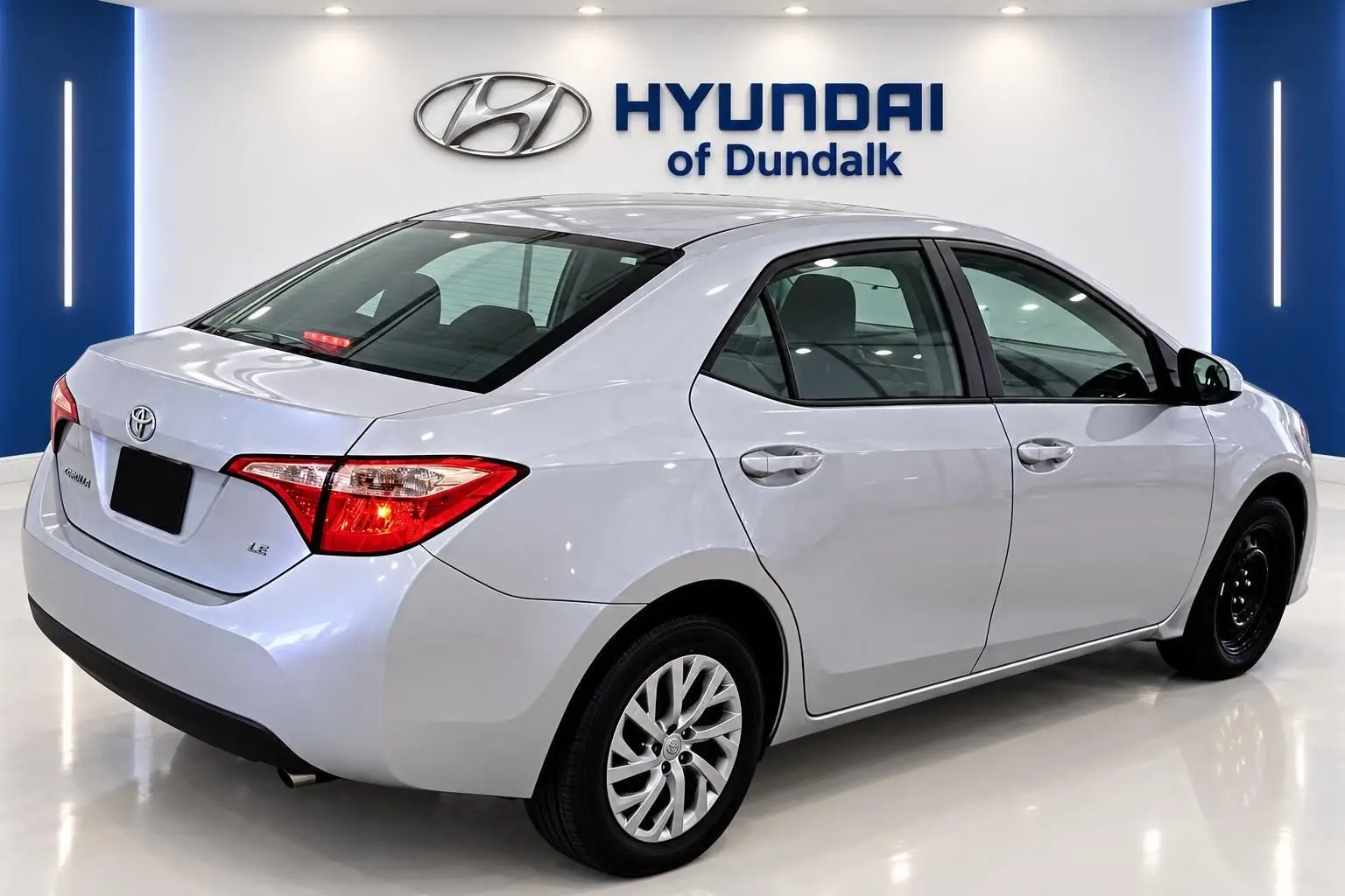 2017 Toyota Corolla LE AT photo 4