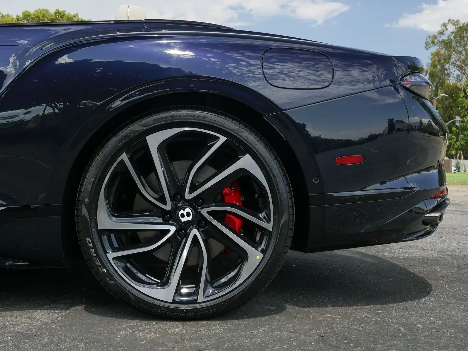 2026 Bentley Continental GT Base photo 4