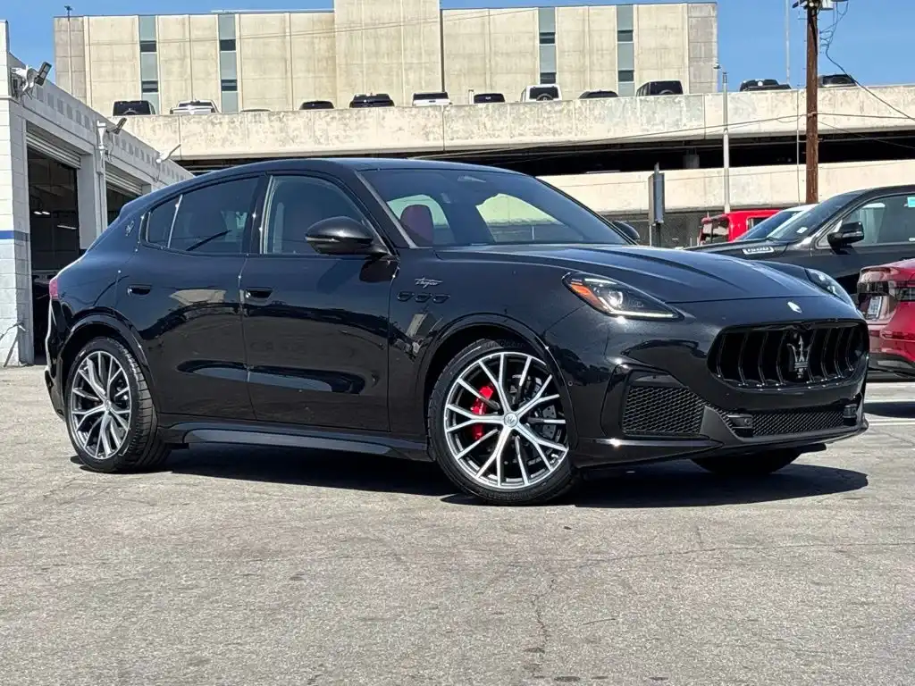 2024 Maserati Grecale 3.0 V6 TROFEO AUTO 4WD's photo