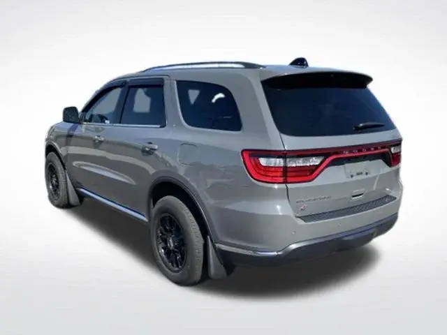 2023 Dodge Durango SXT Launch Edition AWD photo 3