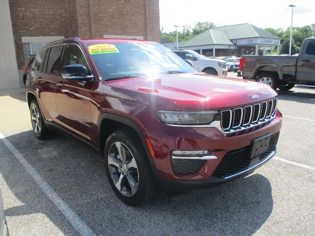 2023 Jeep Grand Cherokee Limited 4x4's photo