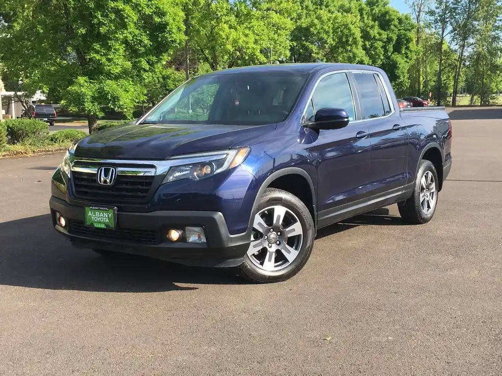 2019 Honda Ridgeline RTL-T AWD's photo