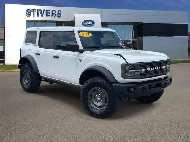 2025 Ford Bronco Badlands 4x4's photo
