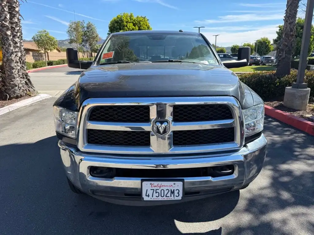 2018 RAM 3500 SLT 4X4 Crew Cab SWB's photo