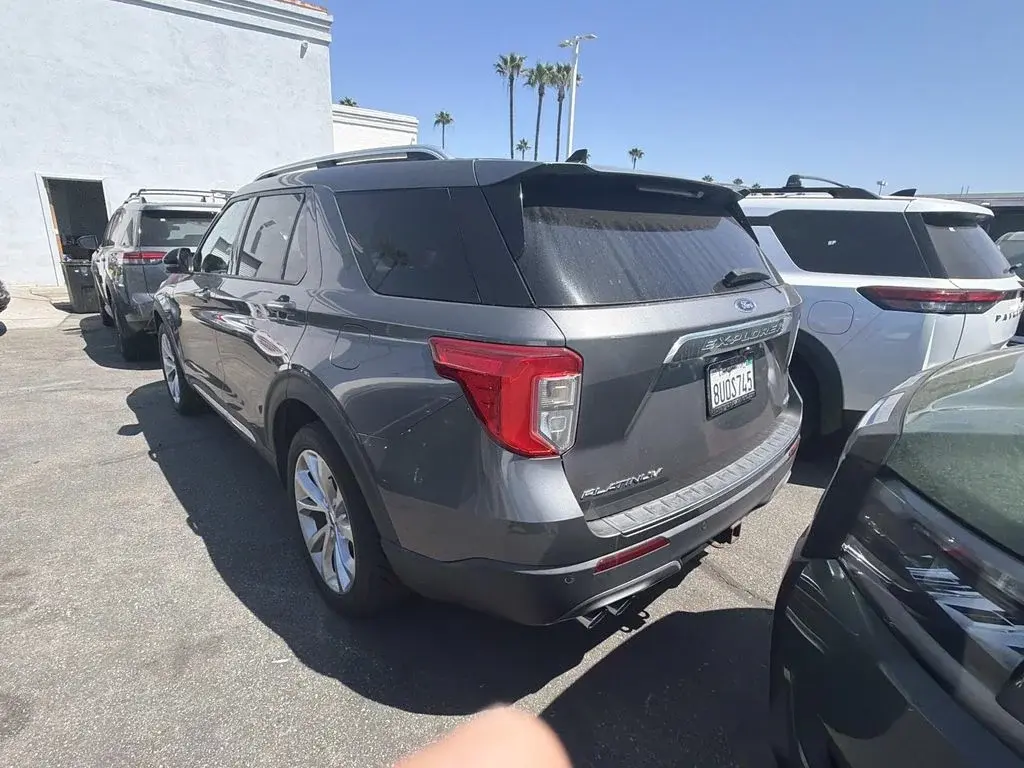 2021 Ford Explorer Platinum 4WD photo 4