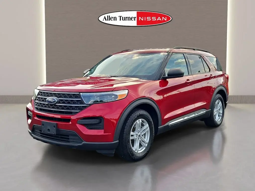 2021 Ford Explorer XLT RWD photo 3