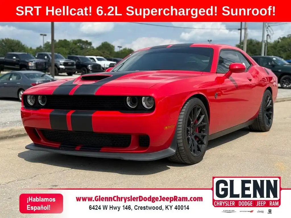 2016 Dodge Challenger SRT Hellcat's photo