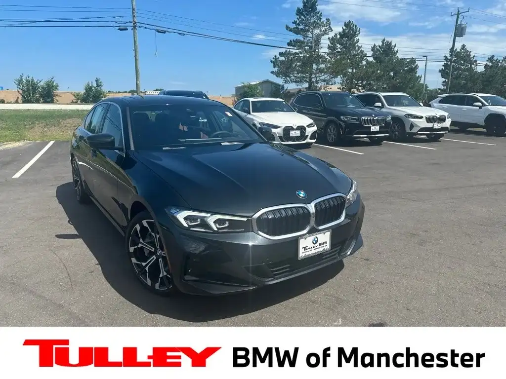2026 BMW 3 Series 330i xDrive Sedan's photo