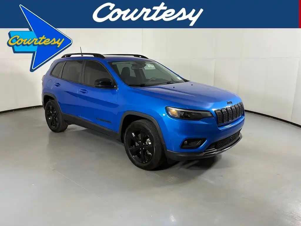 2023 Jeep Cherokee Altitude Lux 4X4's photo