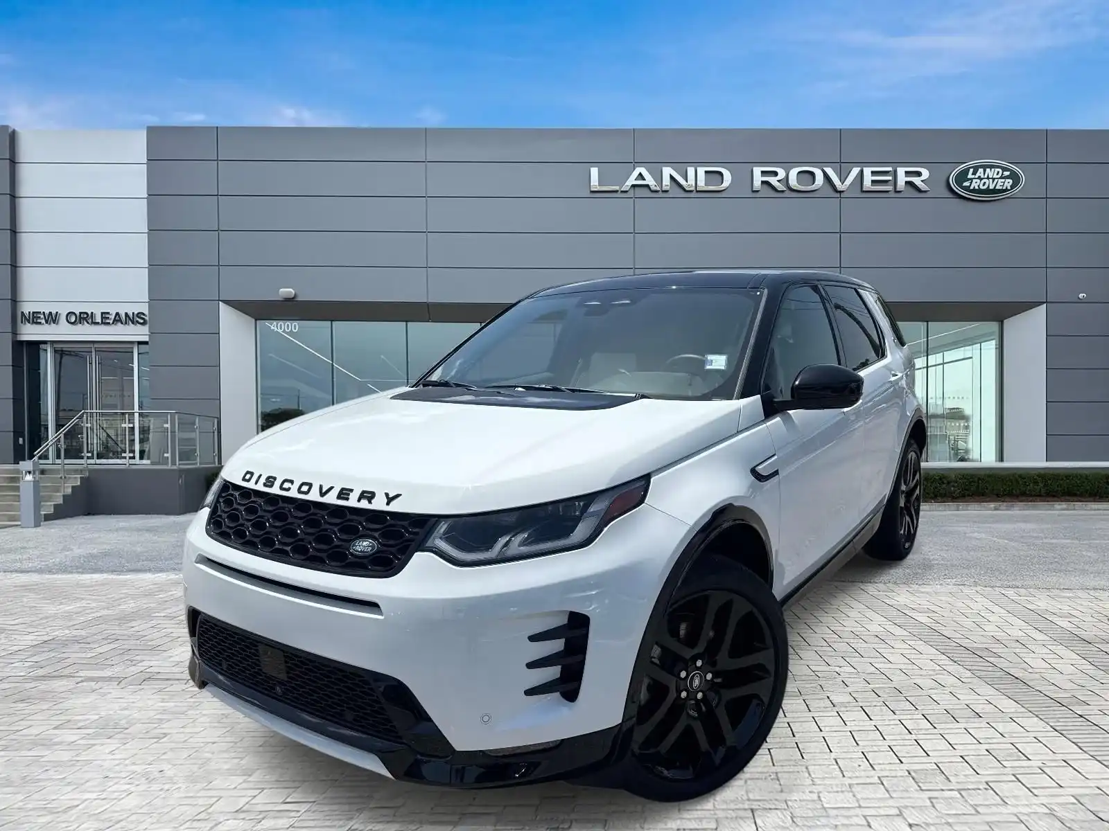 2025 Land Rover Discovery Sport 2.0 Dynamic SE's photo