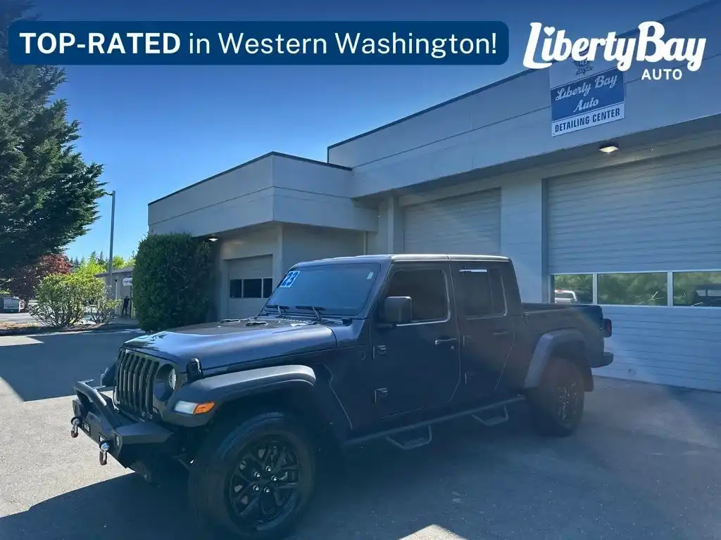 2023 Jeep Gladiator Sport S's photo