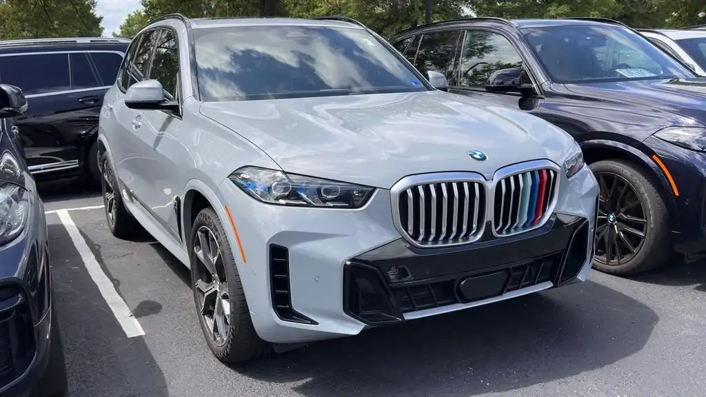 2024 BMW X5 sDrive40i's photo