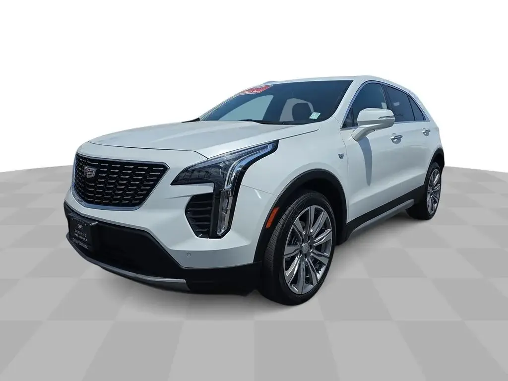 2023 Cadillac XT4 Premium Luxury photo 4