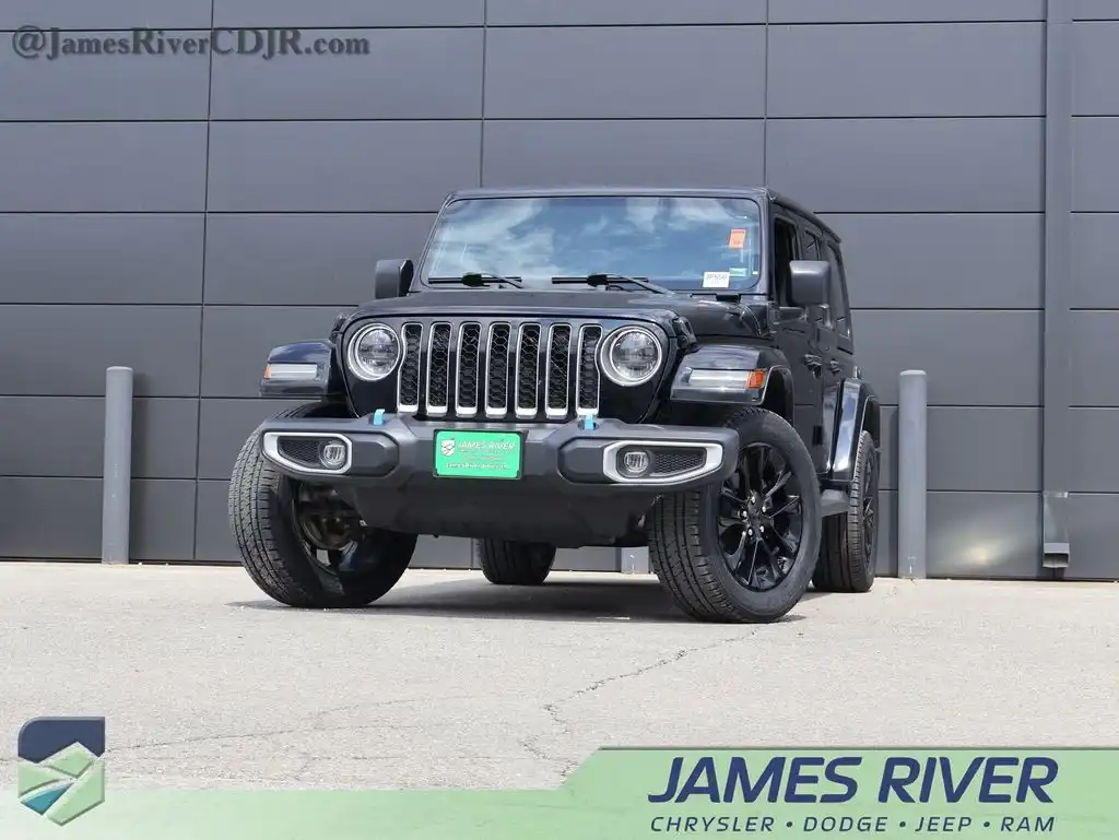 2023 Jeep Wrangler 4xe Sahara 4xe's photo