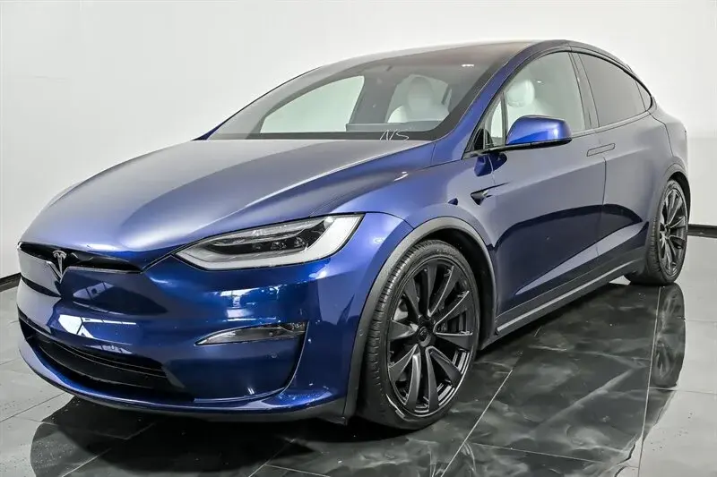 2023 Tesla Model X Long Range photo 5
