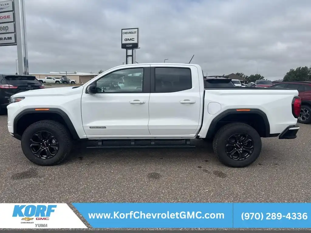 2025 GMC Canyon 2WD Elevation Crew Cab Short Box's photo