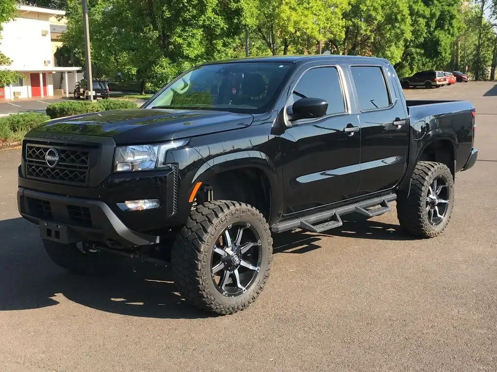 2022 Nissan Frontier S Crew Cab 4x4's photo