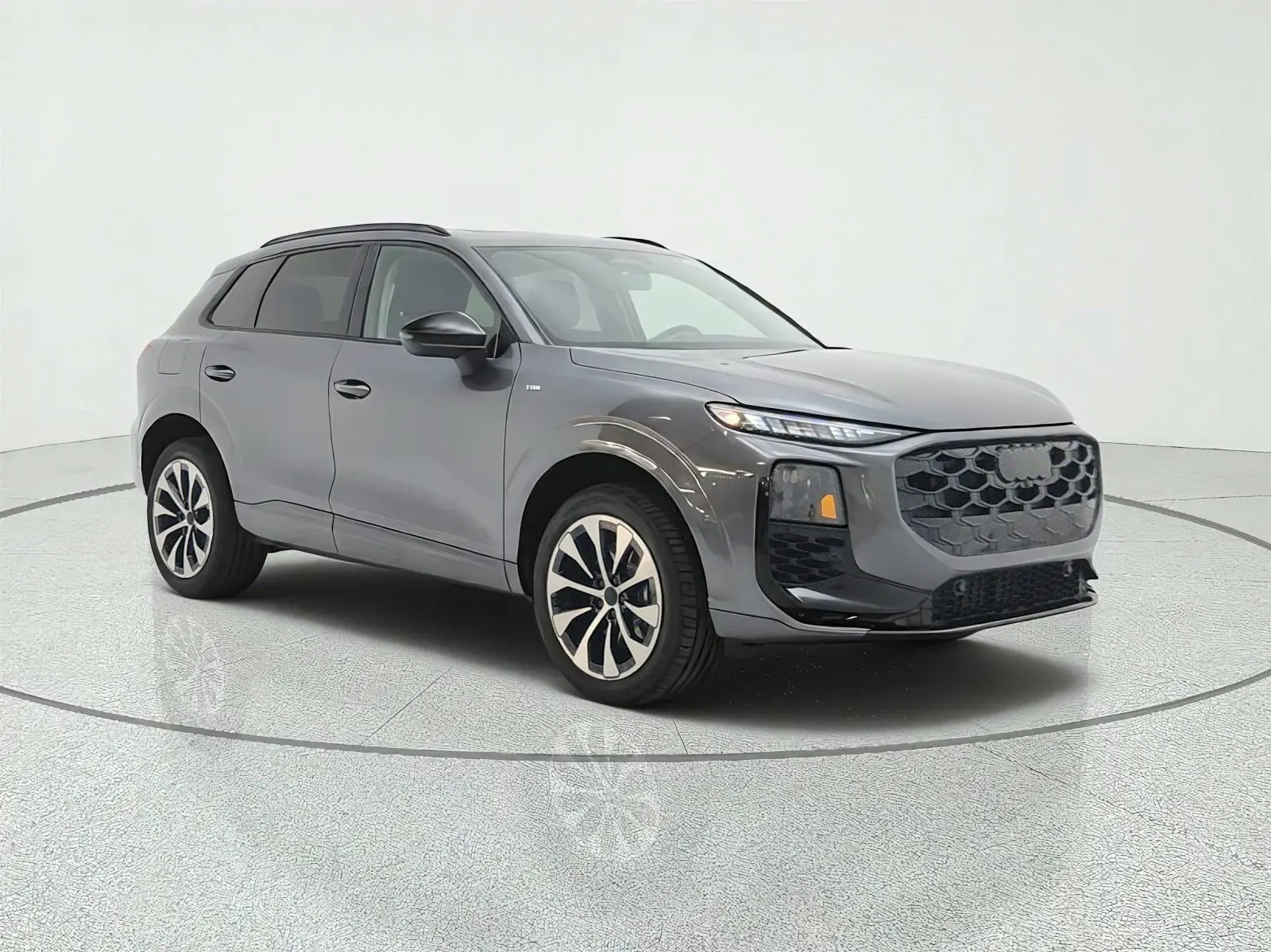 2026 Audi Q3 S Line quattro photo 3