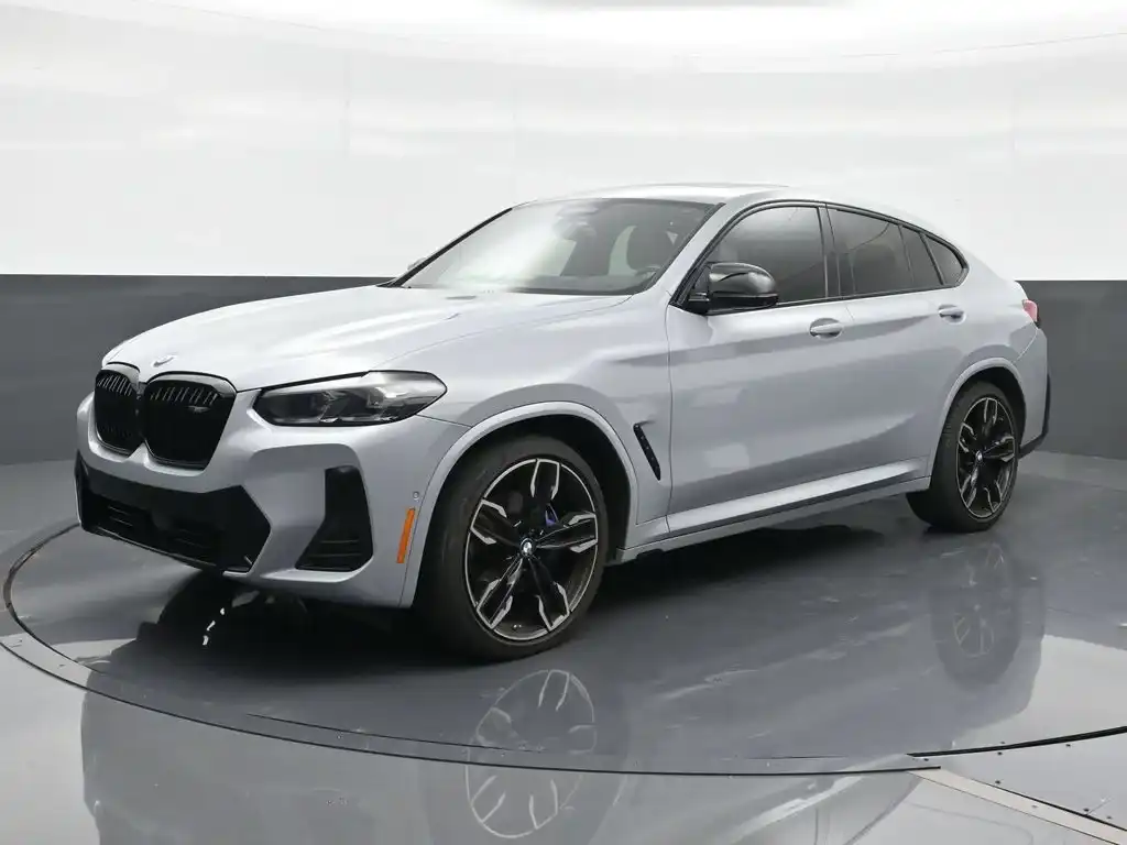 2024 BMW X4 M40i's photo
