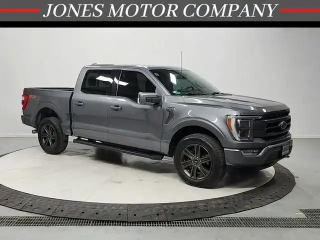 2022 Ford F-150 Lariat 4WD SuperCrew 145 in's photo