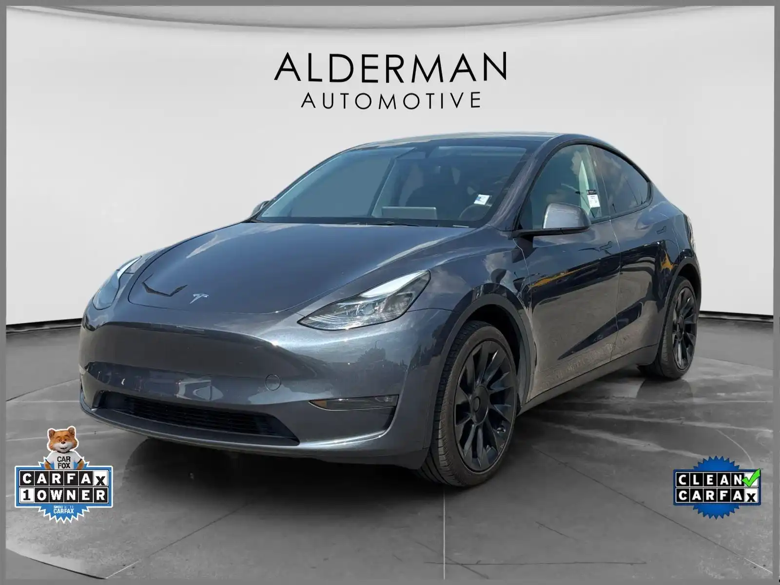 2023 Tesla Model Y Long Range Dual Motor All-Wheel Drive's photo