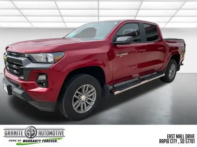 2024 Chevrolet Colorado LT 4WD Crew Cab Short Box's photo