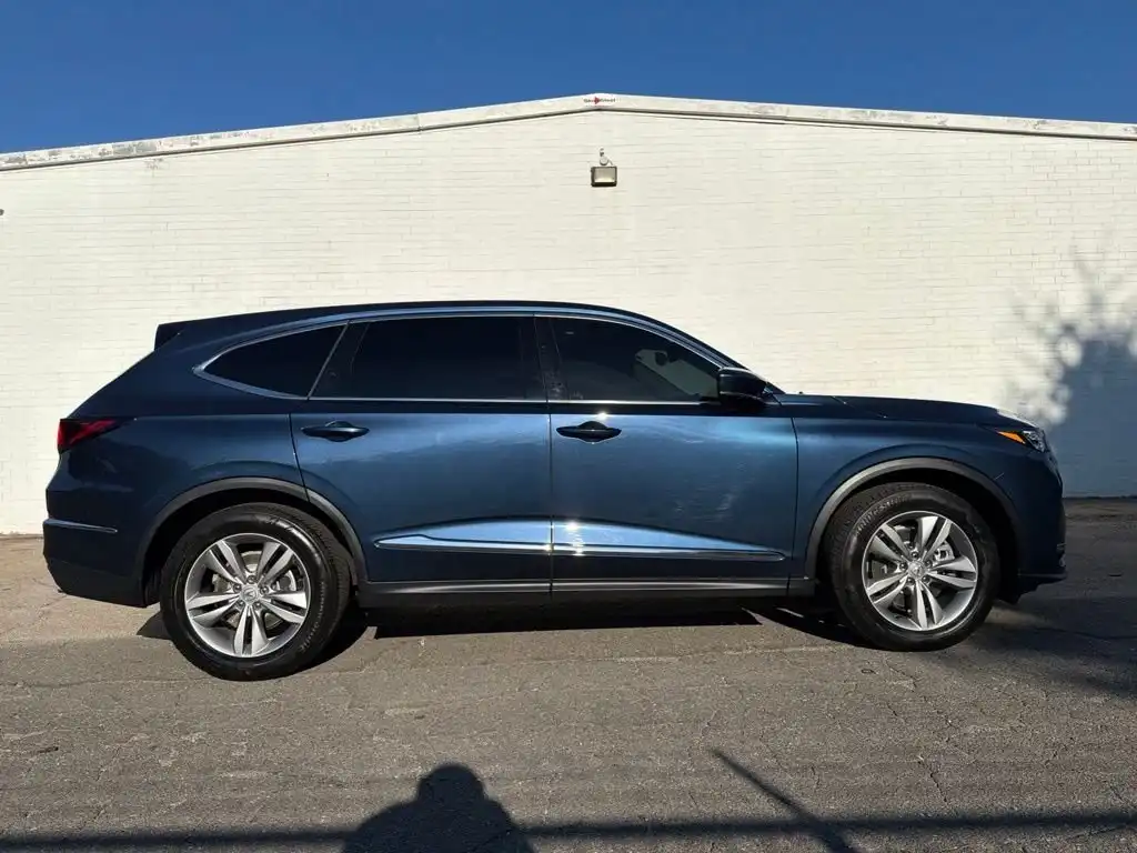 2025 Acura MDX SH-AWD's photo