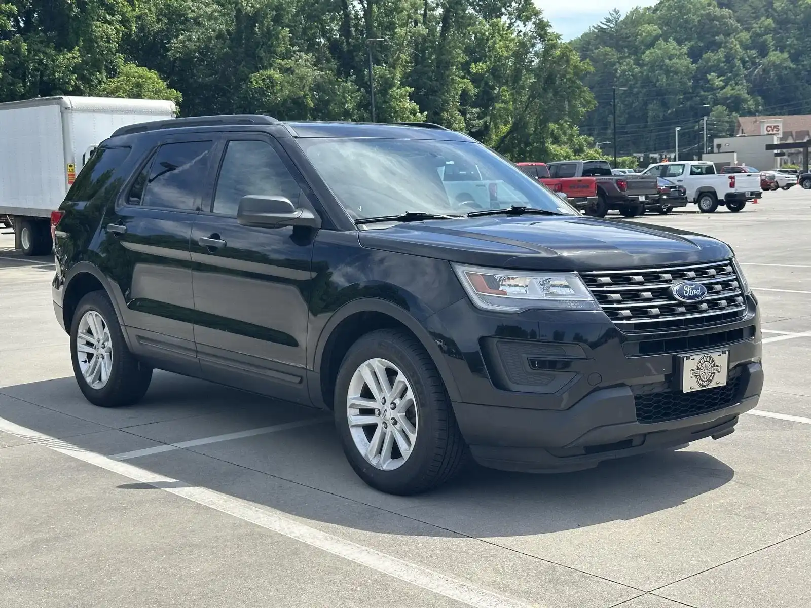 2017 Ford Explorer Base 4WD's photo