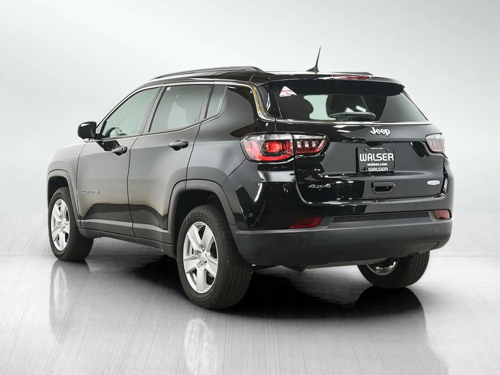 2022 Jeep Compass Latitude 4X4 photo 3