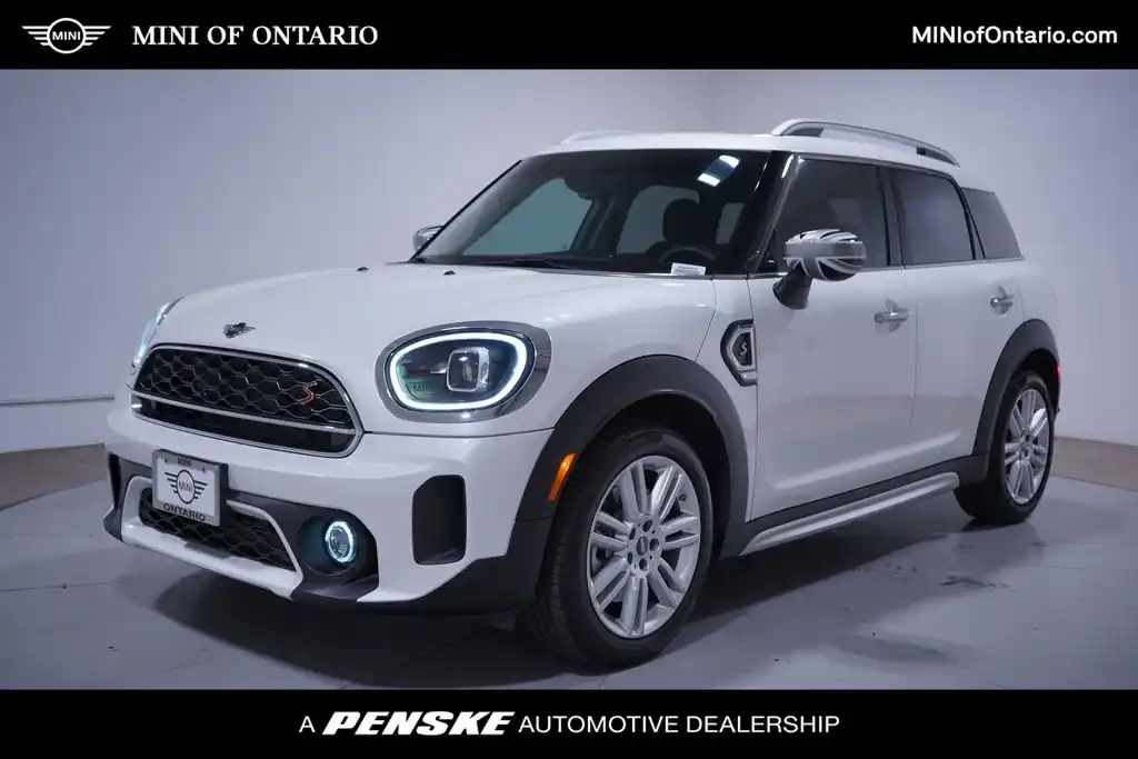 2024 MINI Countryman Cooper S's photo