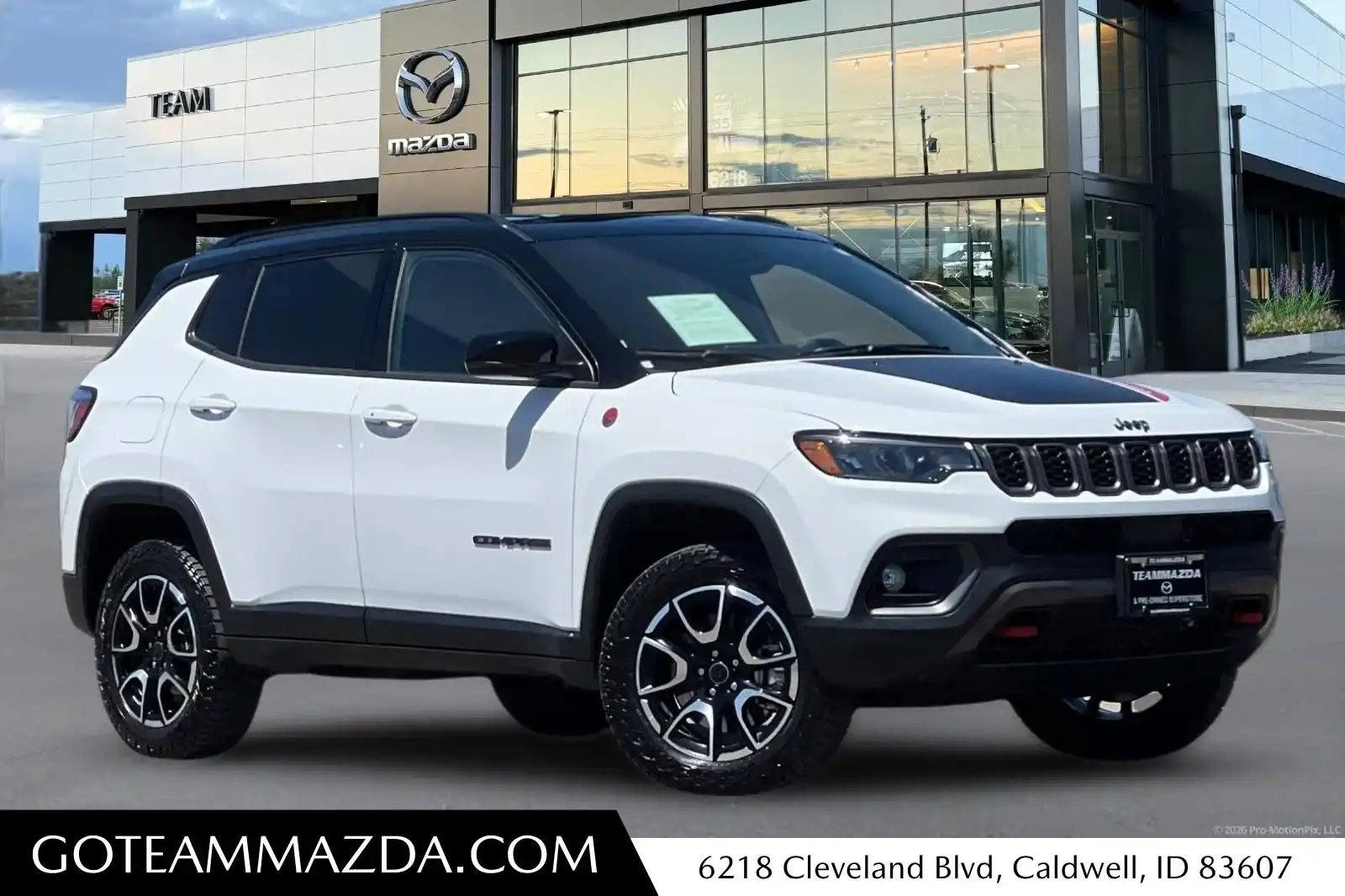 2025 Jeep Compass Trailhawk 4X4's photo