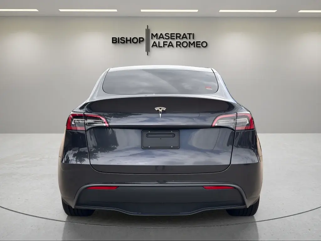 2024 Tesla Model Y Long Range Rear Wheel Drive photo 4